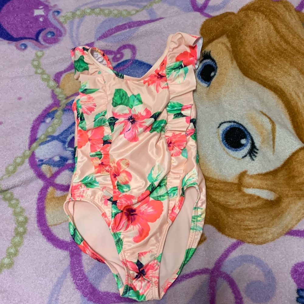 GAP girls floral swimsuit